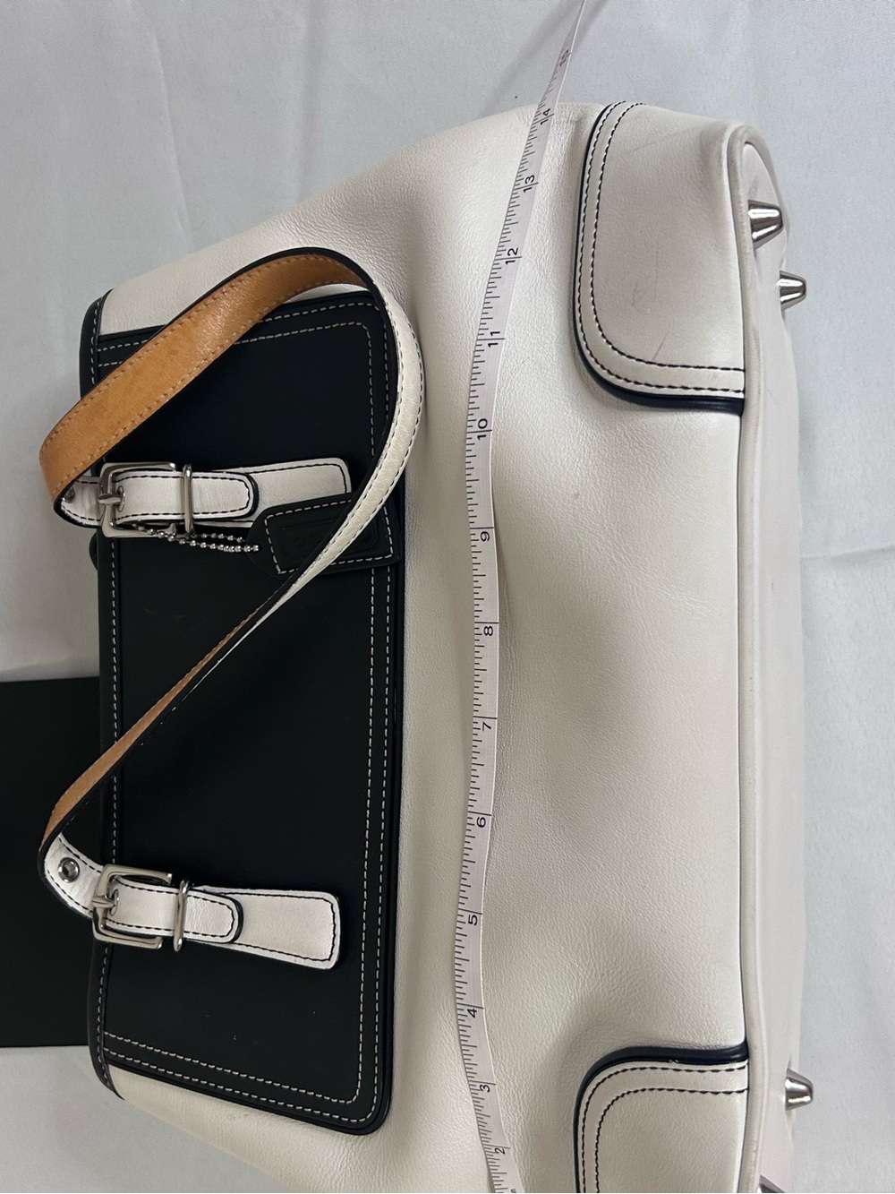 Coach Classic Two-Tone Black and White Women's Tote Bag - Picture 12 of 13